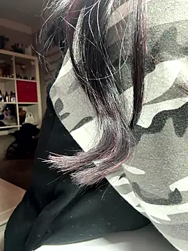 sexymelli18 live sex cam