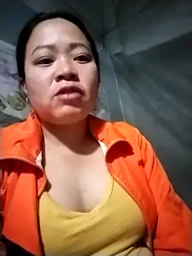 AlilaK2's cam snapshot