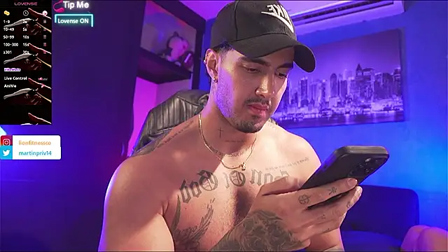 JACOB_MARTINS live sex cam