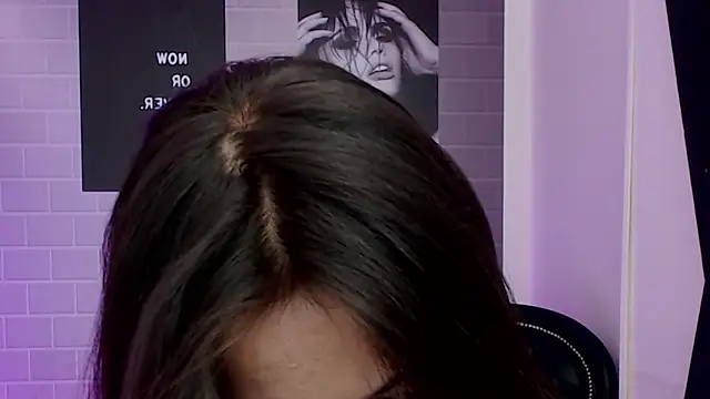 aleesha_cameron02's cam snapshot