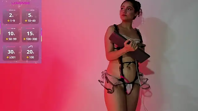 Nikki__uwu's cam snapshot