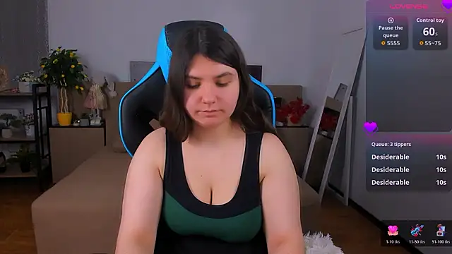 Viola__Shy's cam snapshot