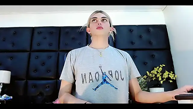 Daniela_Pink_ live sex cam