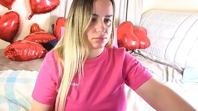 JuicyMillena's cam snapshot