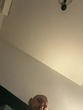 Guitccch's cam snapshot