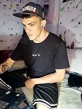 themaykiin18's cam snapshot