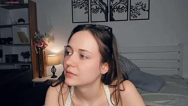 MalvinaTrafford live sex cam