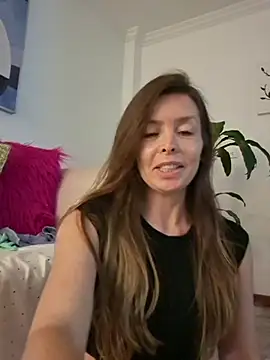 karina_warthon's cam snapshot