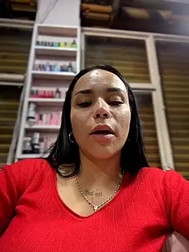 Naatalia live sex cam