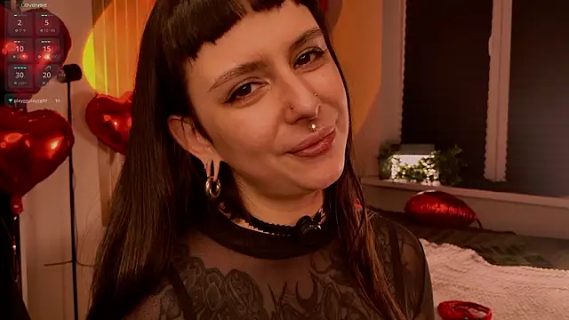 MichaellaMoon live sex cam