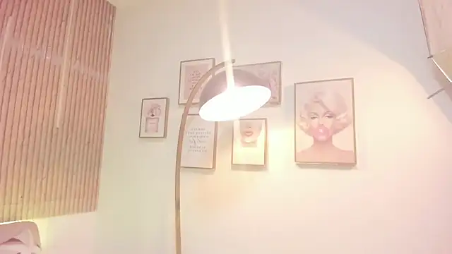 Sally_Dvine's cam snapshot