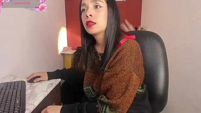 paula_lopez__'s cam snapshot