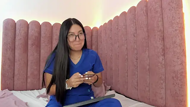 Scarlet_Live live sex cam