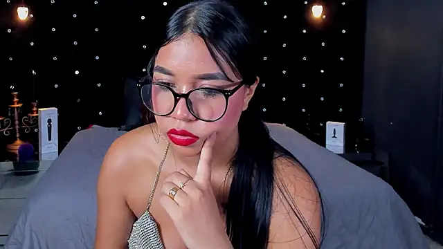 MiaWolton's cam snapshot