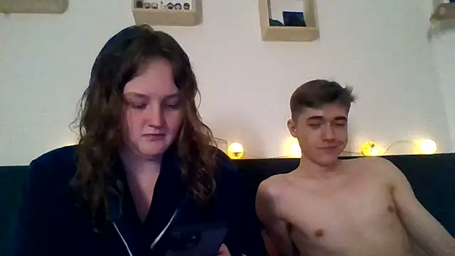 Maryjane-Spidermann live sex cam