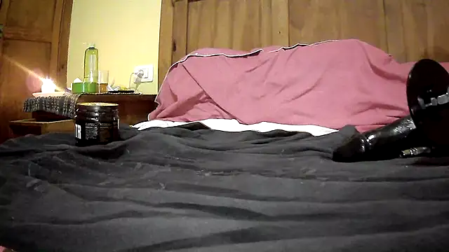 bigtoysssin's cam snapshot