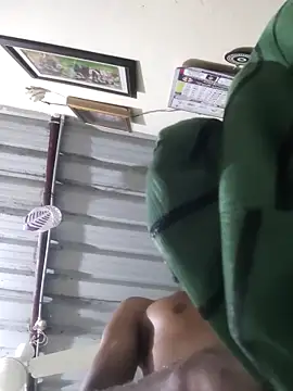 Telugu_person12's cam snapshot