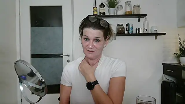 hexe40002's cam snapshot