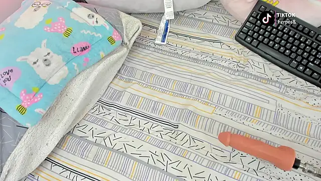 princessluna_19's cam snapshot