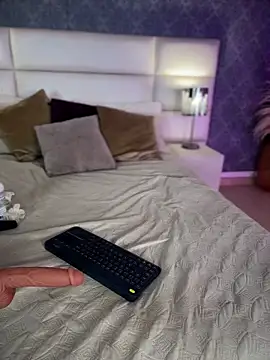 Celeste_Amber's cam snapshot