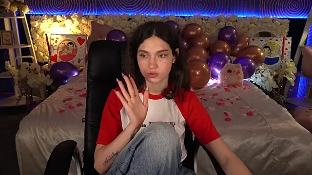 BabyFlowerr's cam snapshot