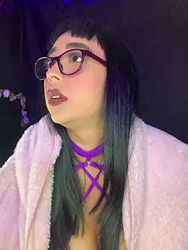 adara_muller_'s cam snapshot