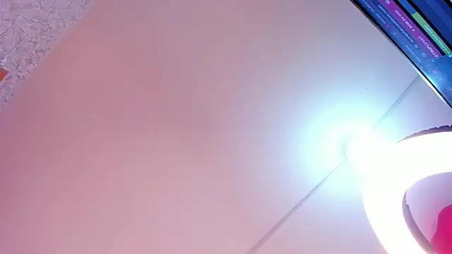 ebony_rossee's cam snapshot