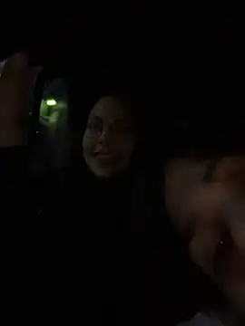 KittyTatts live sex cam