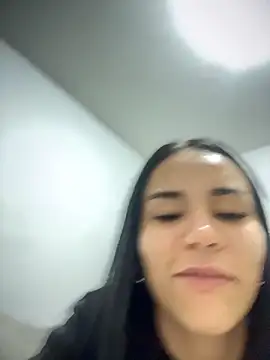 Naatalia live sex cam