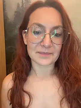 ladoucedu34's cam snapshot