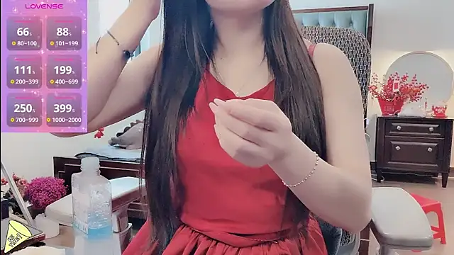 Caryln-Bun live sex cam