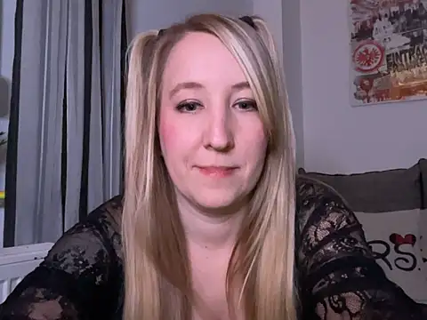 Ninimaus live sex cam