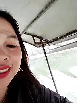 Cover-baa live sex cam