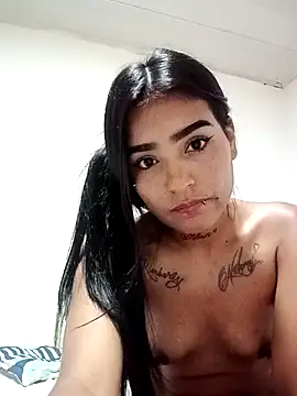 Nahomy_Kamber's cam snapshot