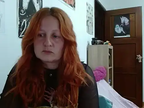 ViioletaMora live sex cam