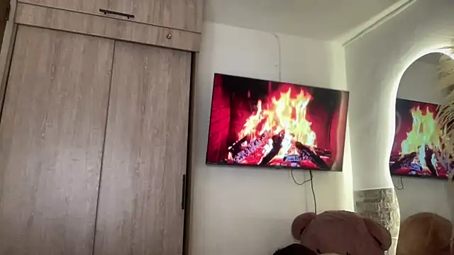 Danielanavarro_777 live sex cam