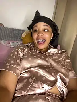 Nisha_102 live sex cam