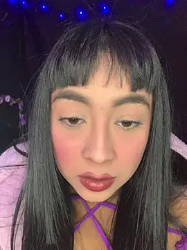 adara_muller_'s cam snapshot