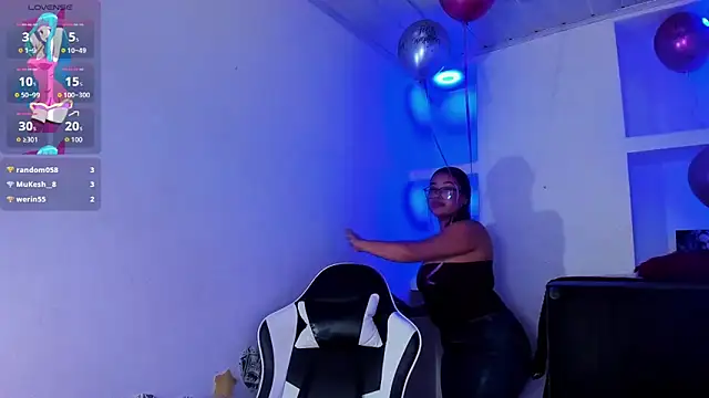 susan_mooree's cam snapshot