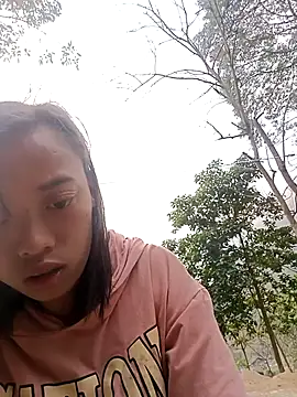 llomayy-love's cam snapshot