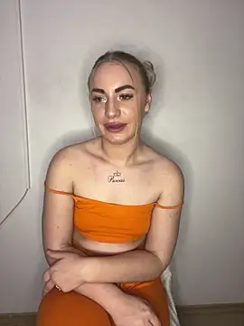 RuxyCatrina's cam snapshot