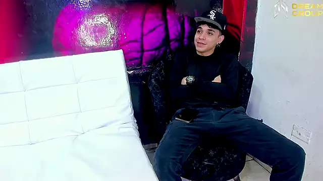 AmazingPartys live sex cam