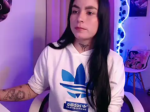 JanineRae's cam snapshot