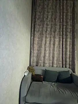 MissOyee's cam snapshot