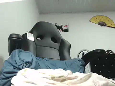 pamelabigcock69 live sex cam