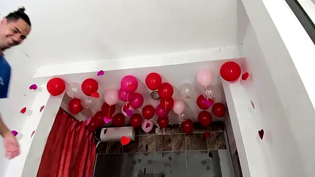 violett_laraa's cam snapshot