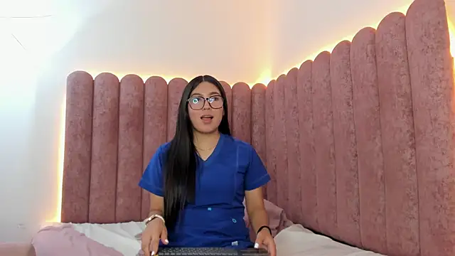 Scarlet_Live's cam snapshot