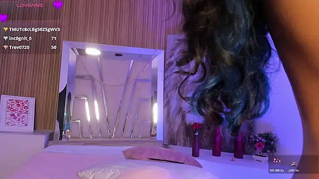 NicoleMonet1's cam snapshot