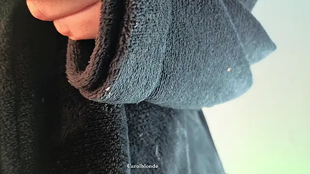 Carolblonde's cam snapshot