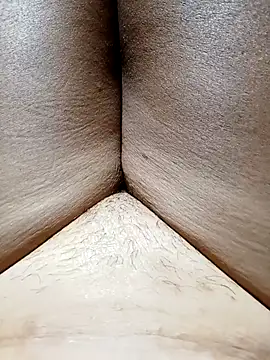 Hotmommax's cam snapshot